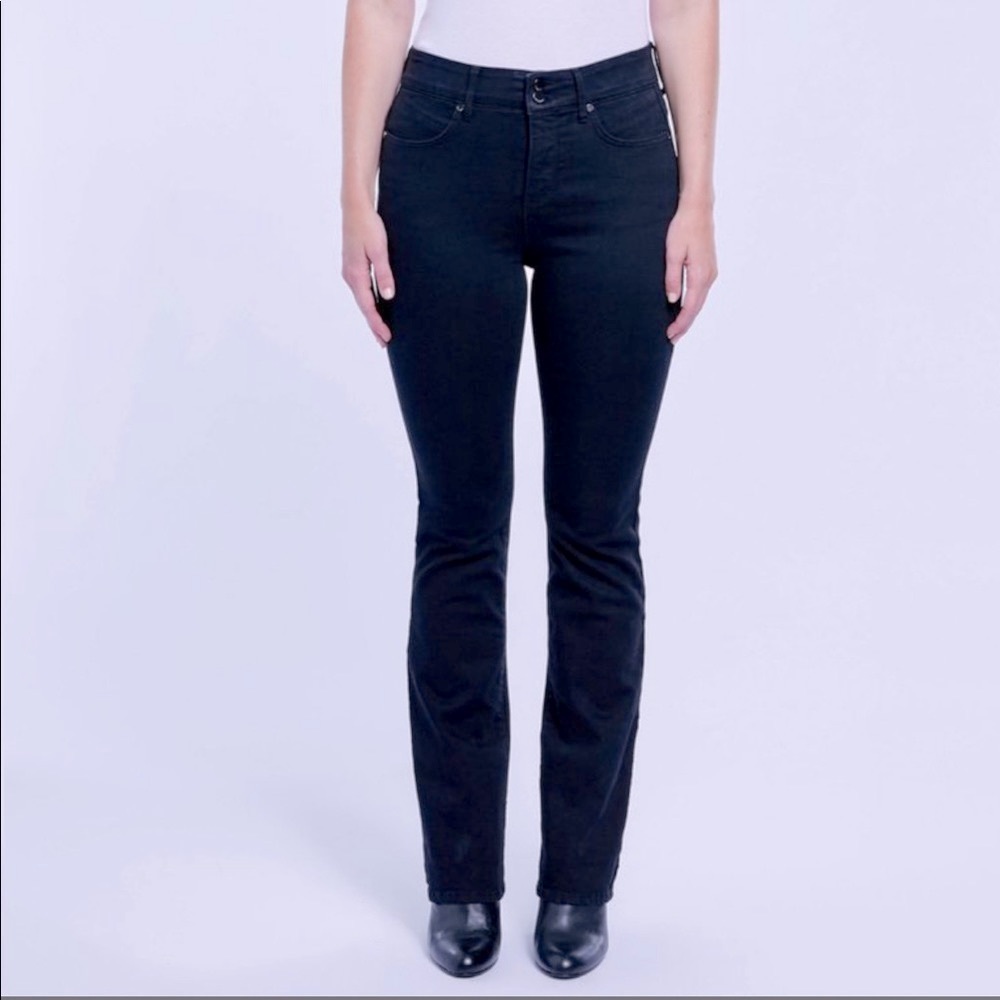 Women’s black bootcut jeans size 8